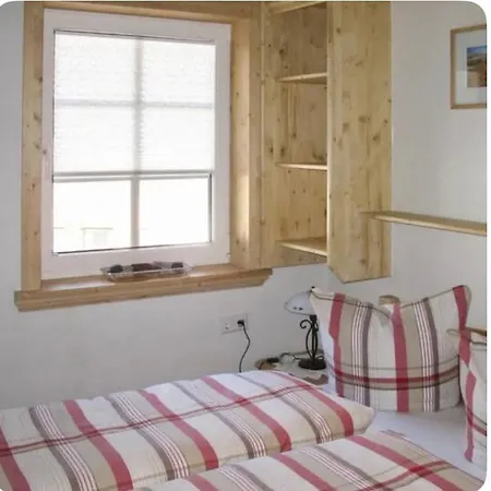 Apartamento Rieser 1 *